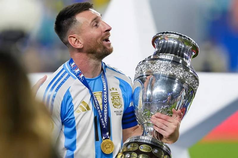 Goat Trong Bóng Đá Là Gì? Khái Niệm Và Ý Nghĩa Vĩ Đại