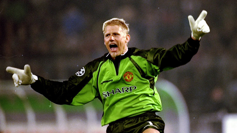 Peter Schmeichel: Người lính thiếc và câu chuyện cổ tích thời hiện đại | ELLE Man Vietnam
