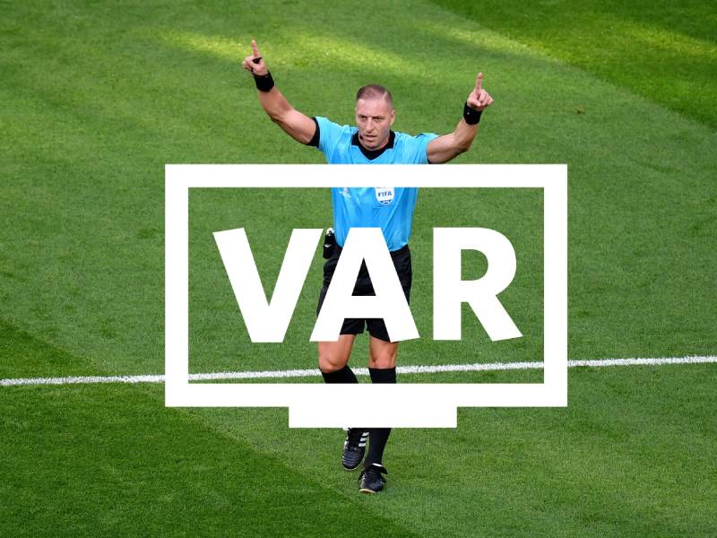 VAR là gì trong bóng đá